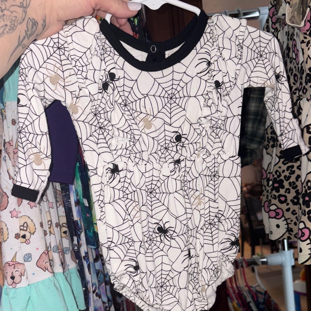 Spider Web Long Sleeve flutter sleeve Onesie by kyte